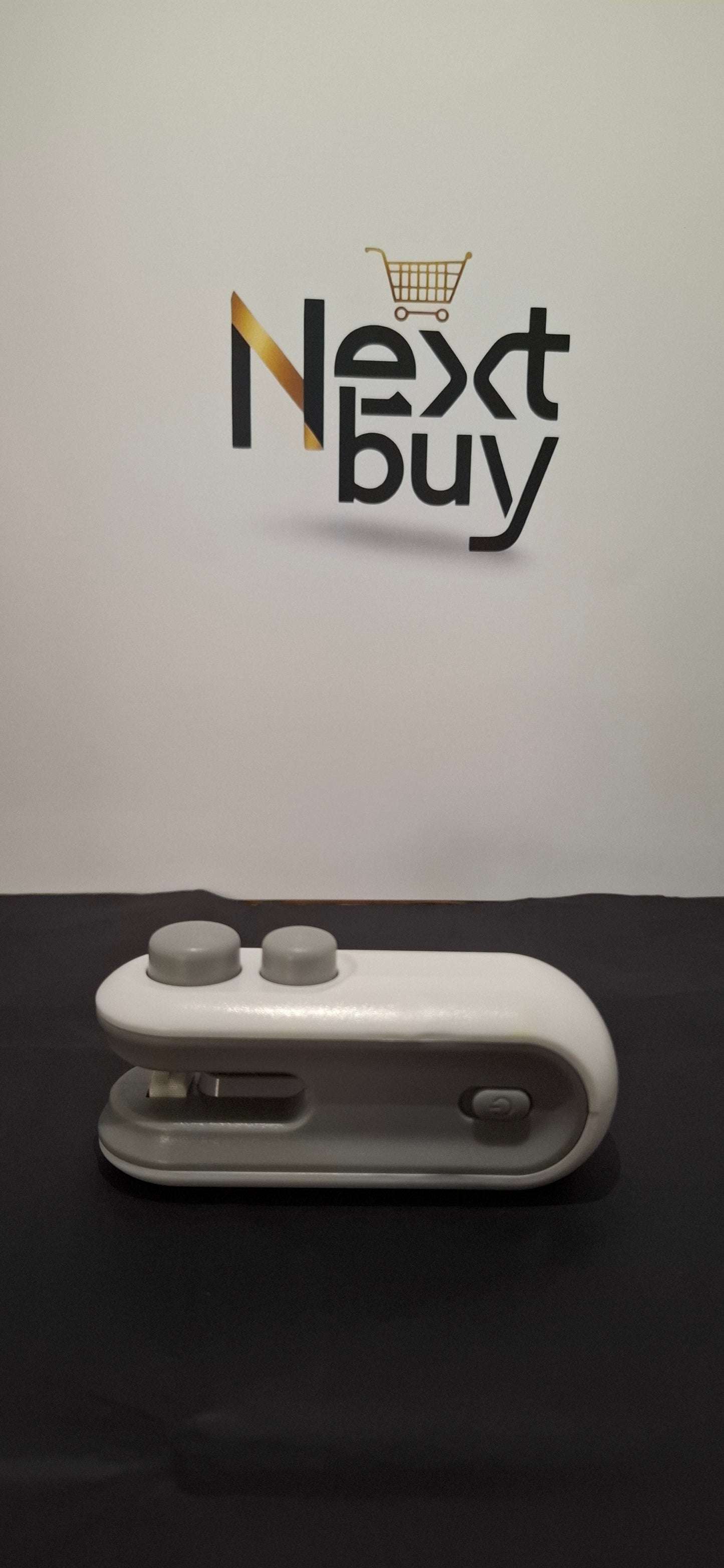 Portable Snack Sealer – Lock Freshness